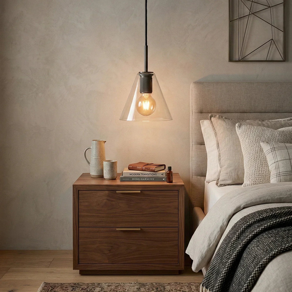Geometric Transparent Glass Pendant Light – Glass detail 3