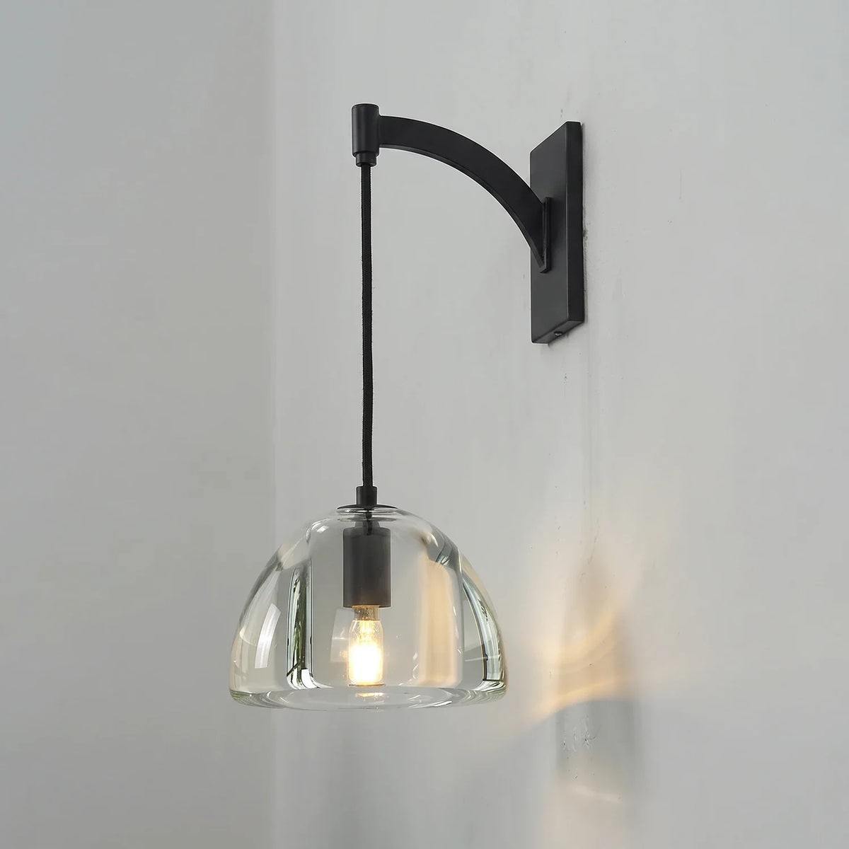 Halden Arched Crystal Wall Sconce – Crystal detail 15