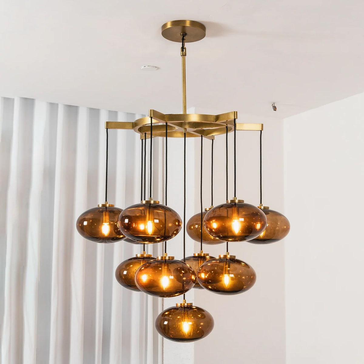Halden Smoked Glass Cluster Chandelier – Glass detail 15
