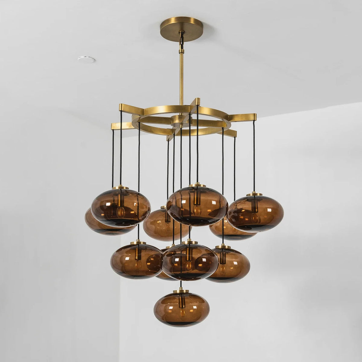 Halden Smoked Glass Cluster Chandelier – Glass detail 19