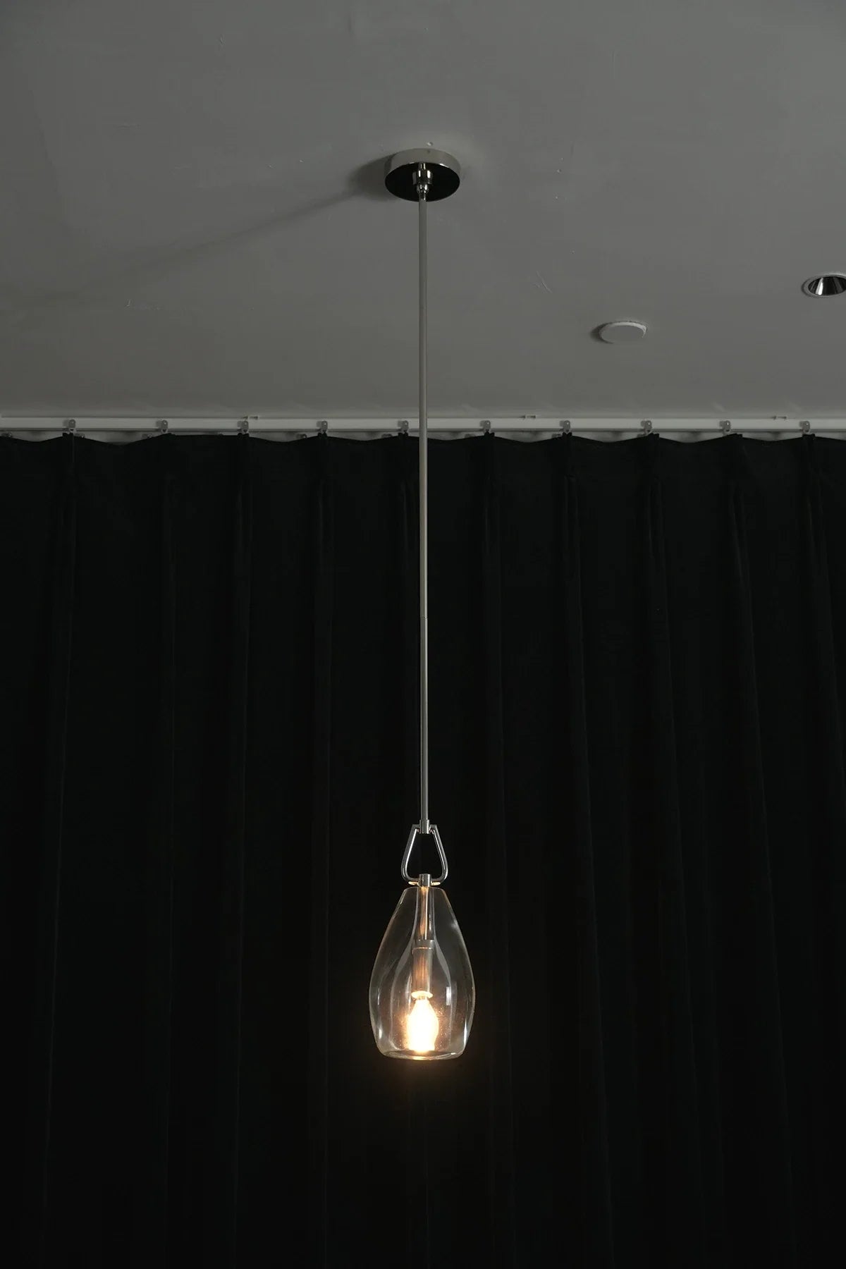 Halden Stirrup Clear Glass Crystal Pendant Light – Crystal detail 11