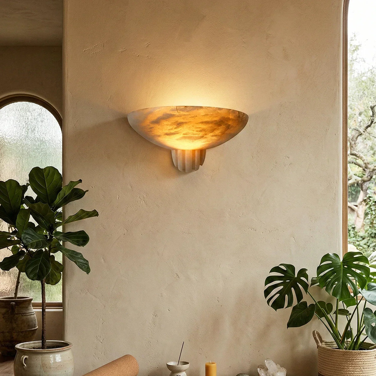 Half-Moon Rare Alabaster Art Wall Lamp – Alabaster detail 9