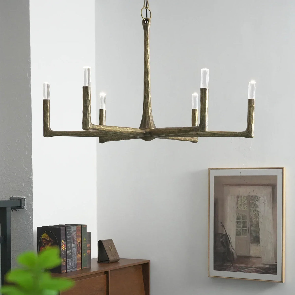 Hammered Cylindrical Lamp Arm Crystal Chandelier – Crystal detail 22