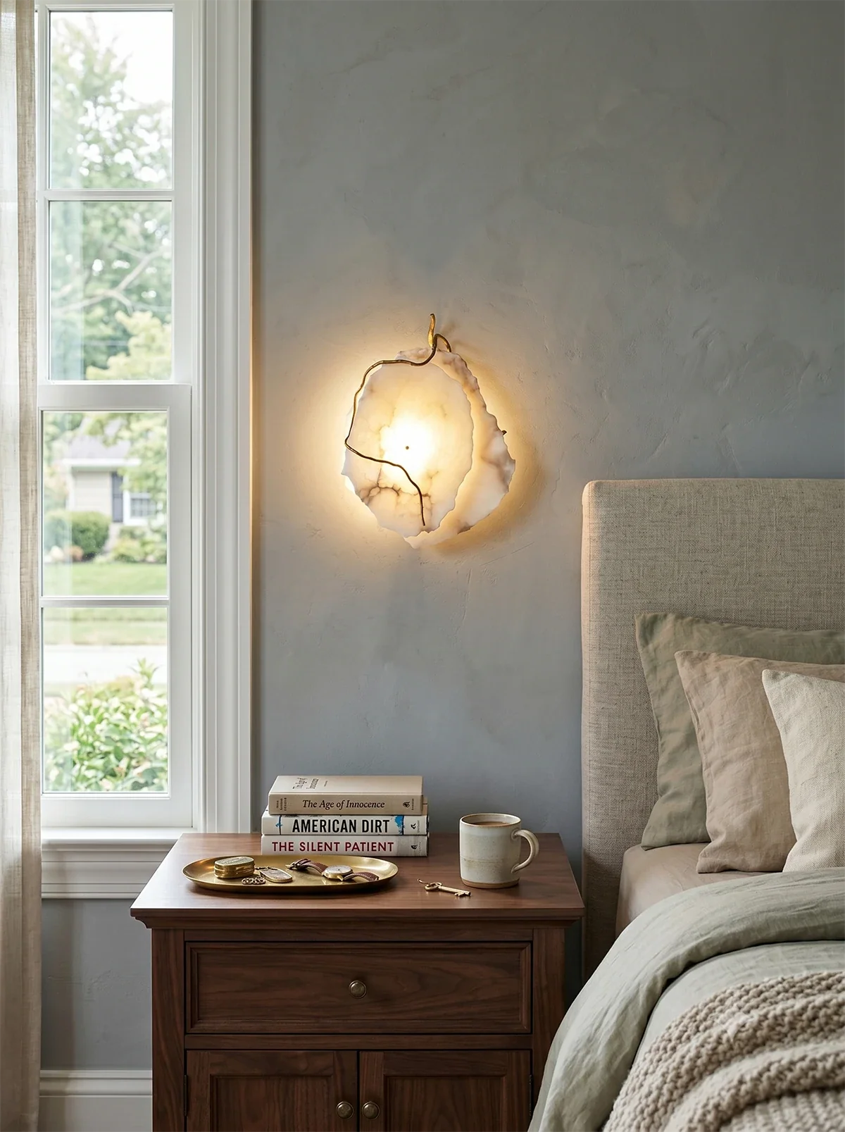 Irregular Alabaster Brass Wall Lamp – Alabaster detail 10