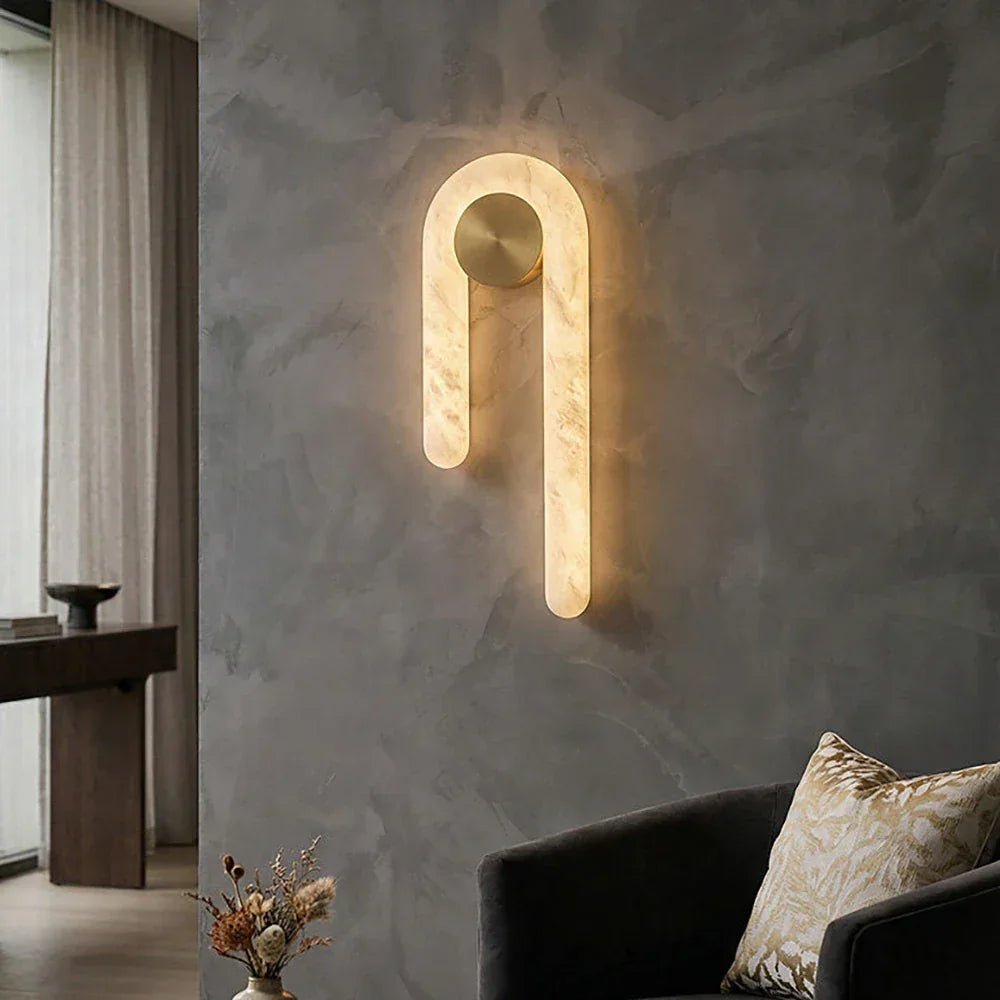 J-Shape Arlo Loop Alabaster Wall Sconce – Alabaster detail 9