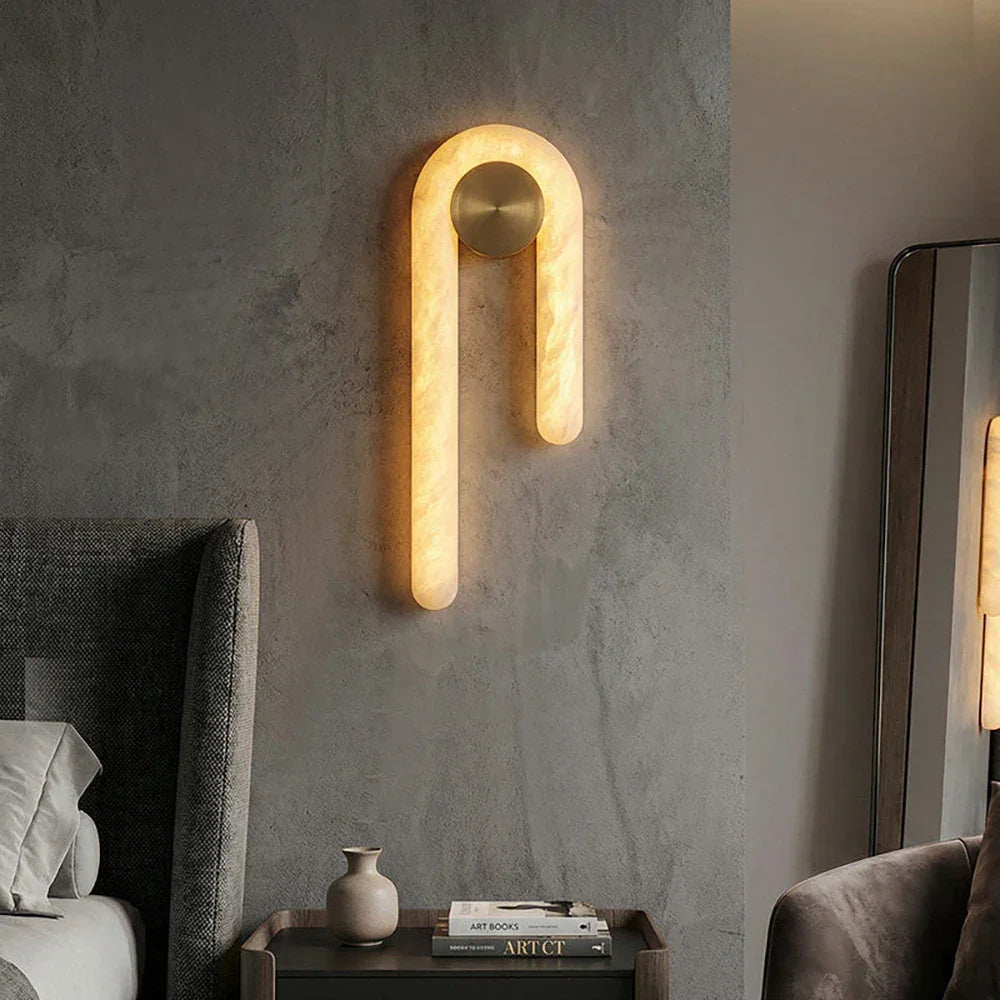 J-Shape Arlo Loop Alabaster Wall Sconce – Alabaster detail 8