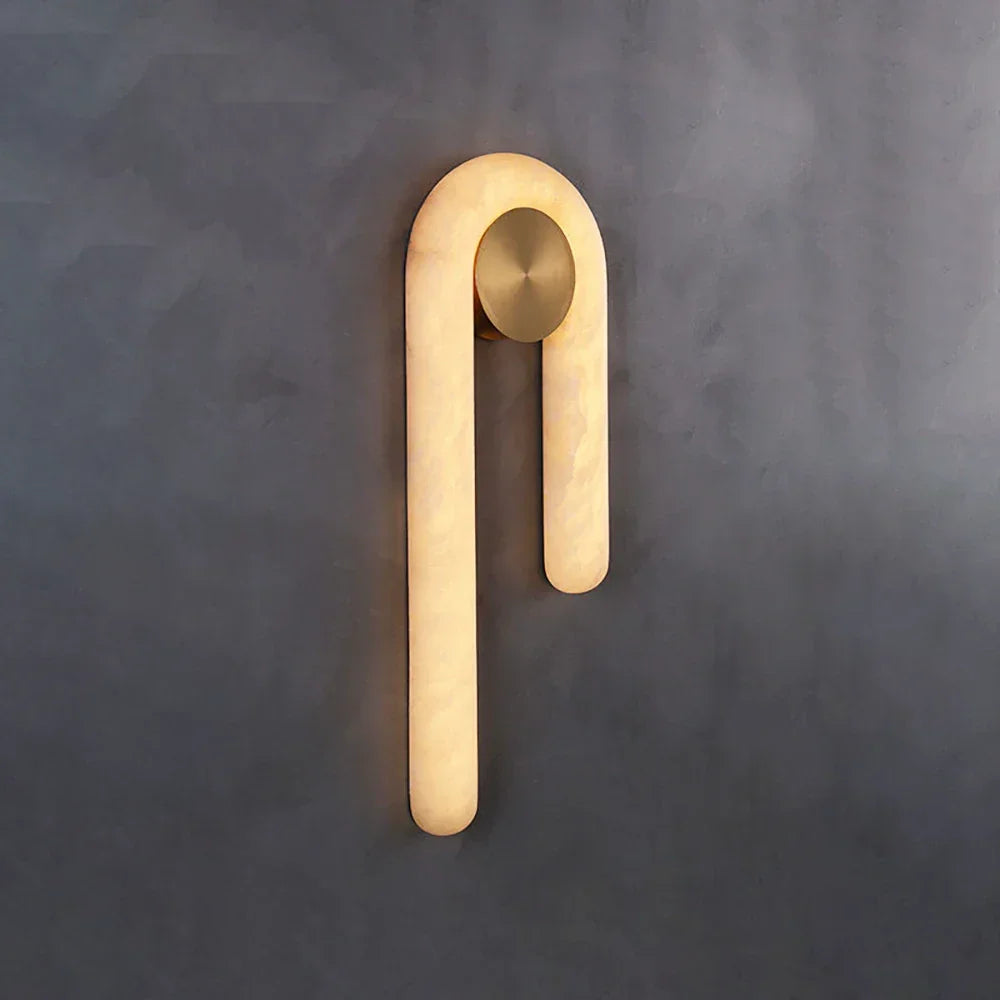 J-Shape Arlo Loop Alabaster Wall Sconce – Alabaster detail 12
