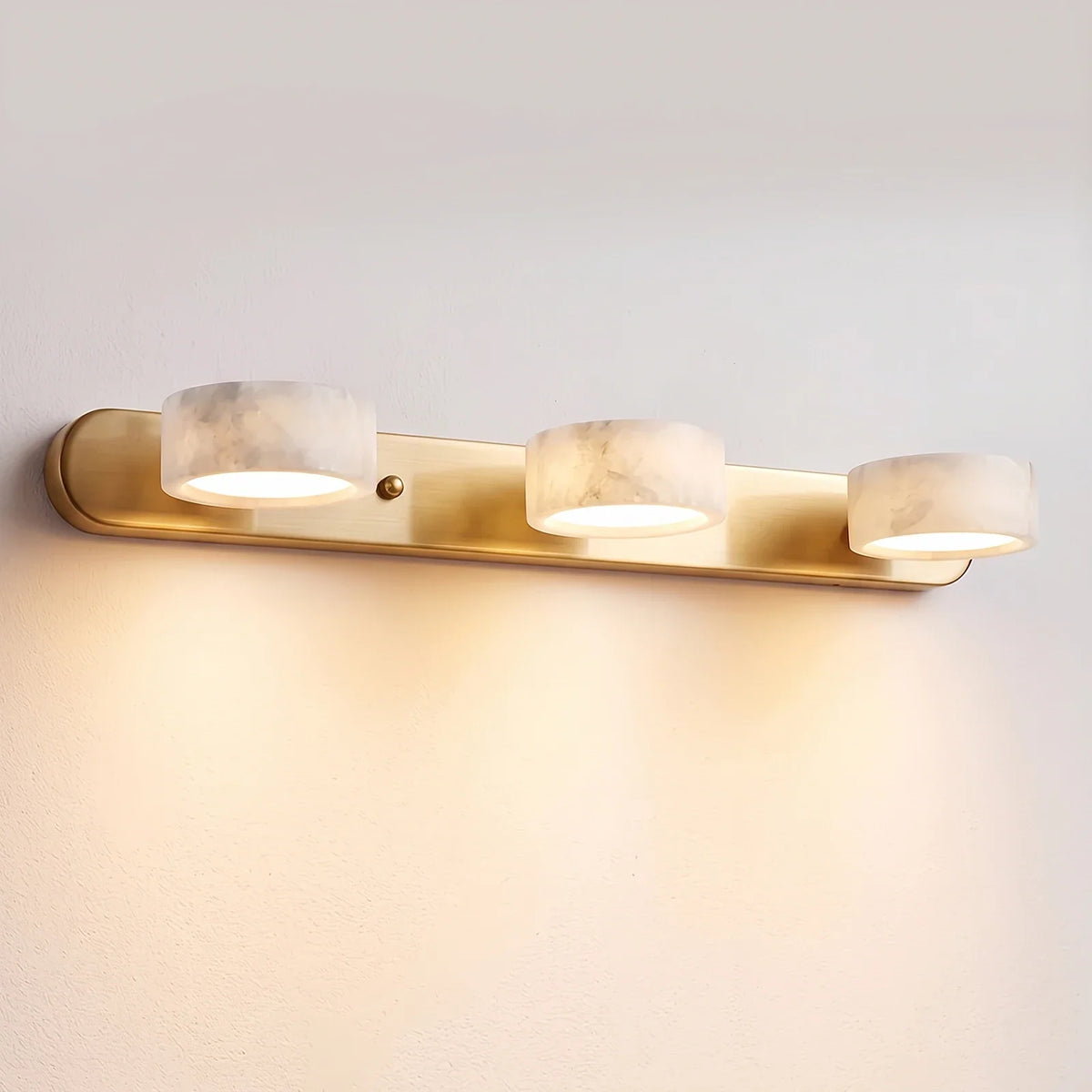 Kumo Alabaster Wall Light – Alabaster detail 17