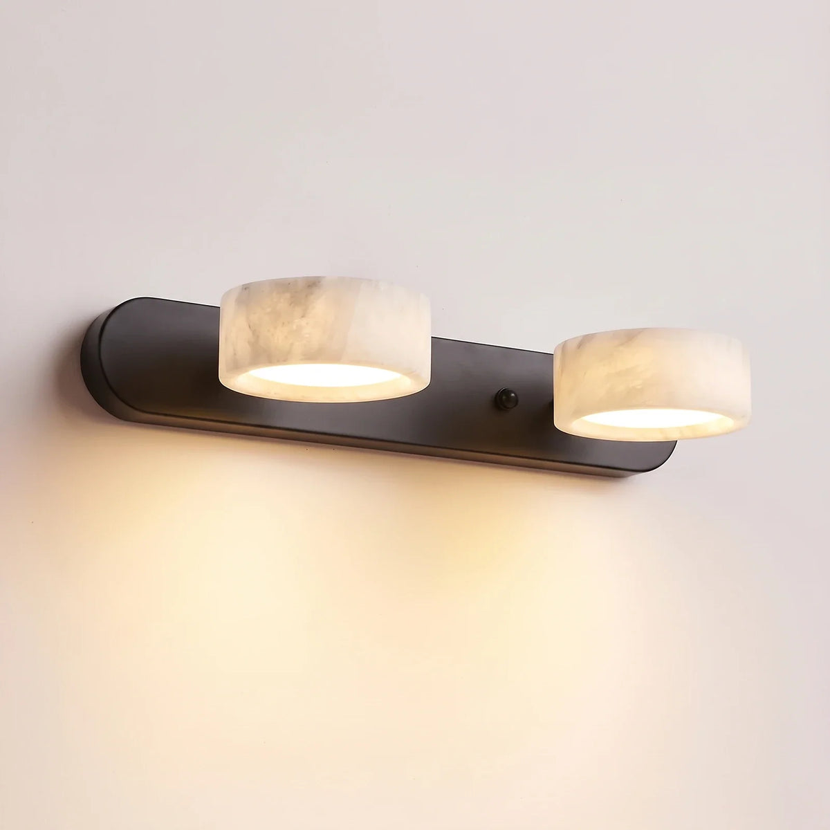 Kumo Alabaster Wall Light – Alabaster detail 14