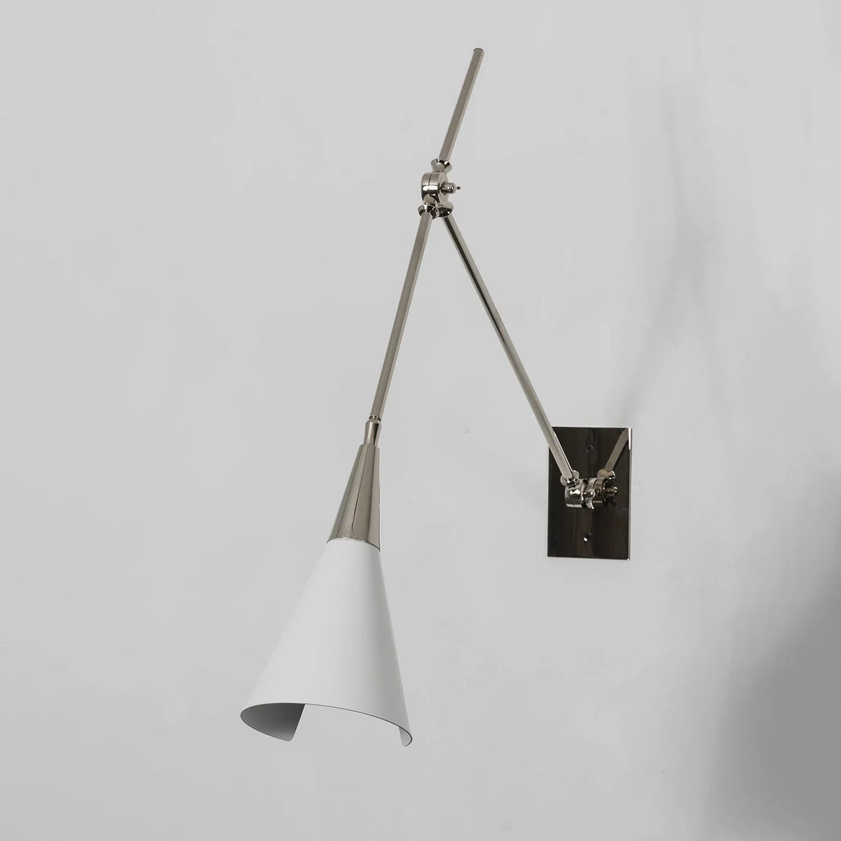 Leland Pivoting Cone Brass Wall Sconce – Brass detail 43
