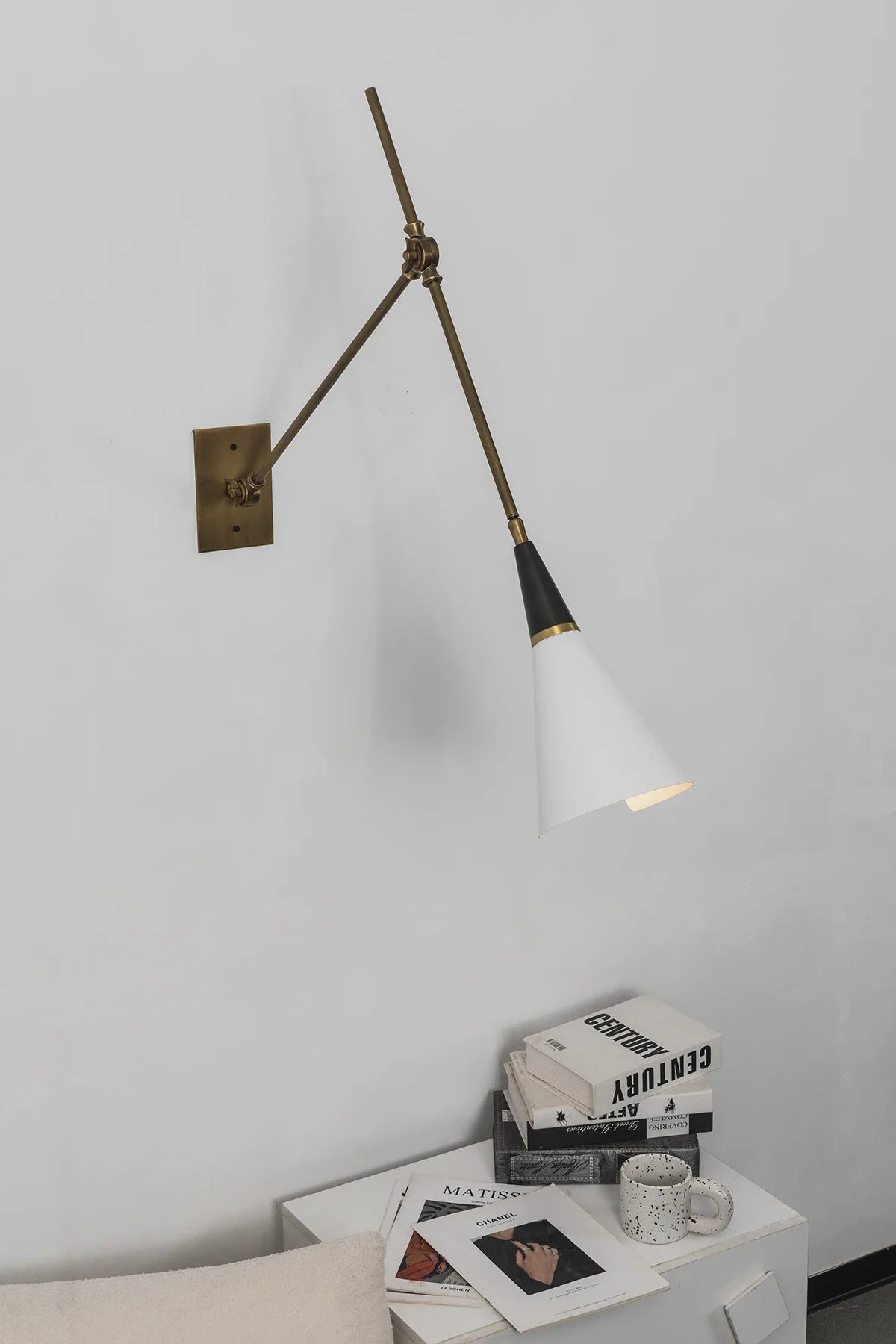 Leland Pivoting Cone Brass Wall Sconce – Brass detail 22