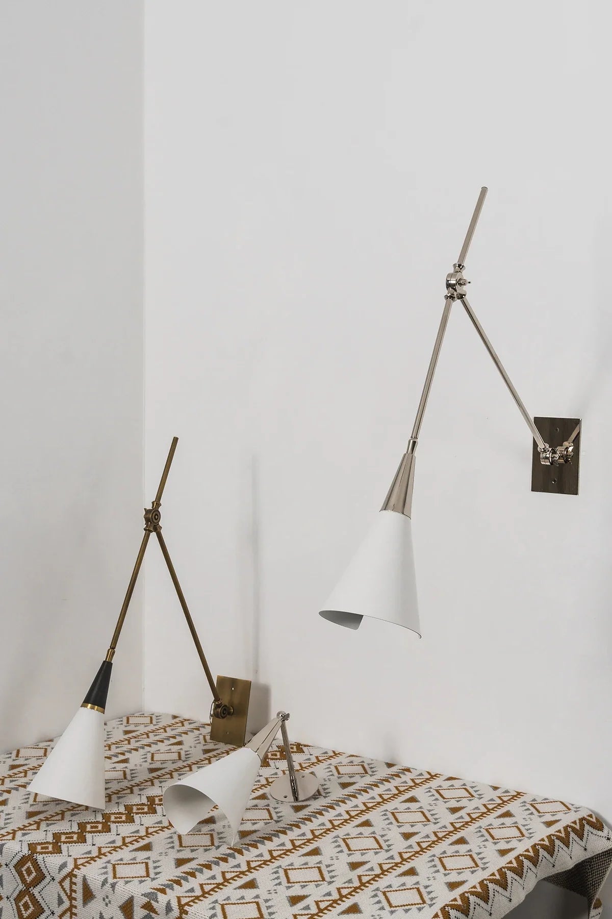 Leland Pivoting Cone Brass Wall Sconce – Brass detail 28