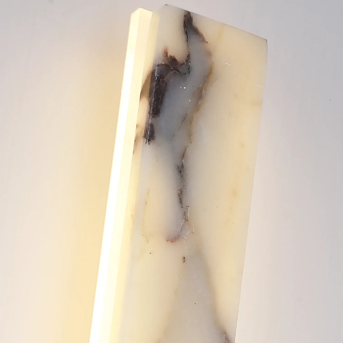 Linear Marble Rectangular Wall Lamp – Marble detail 11