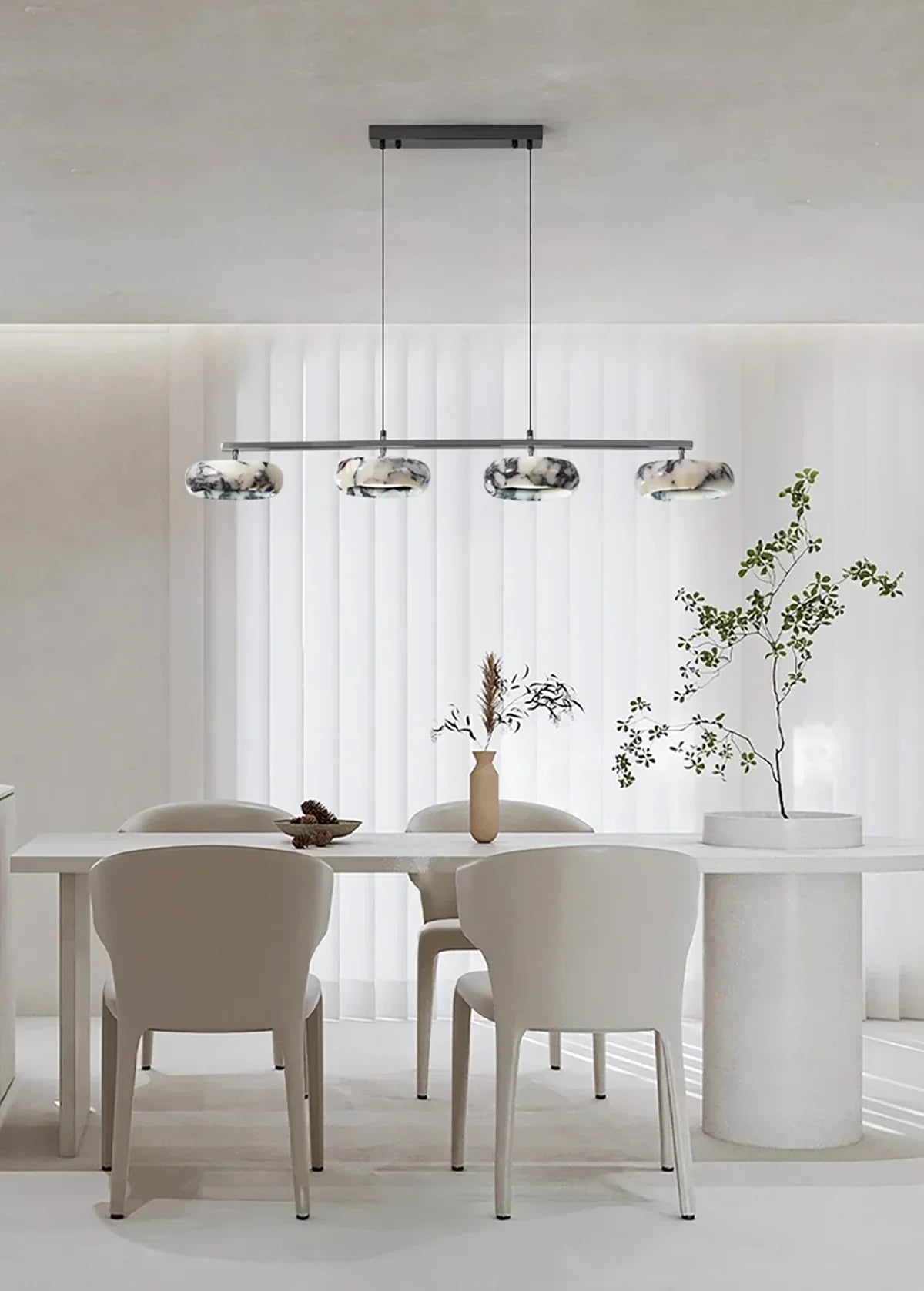 Linear Marble Ring Pendant Light – Marble detail 3