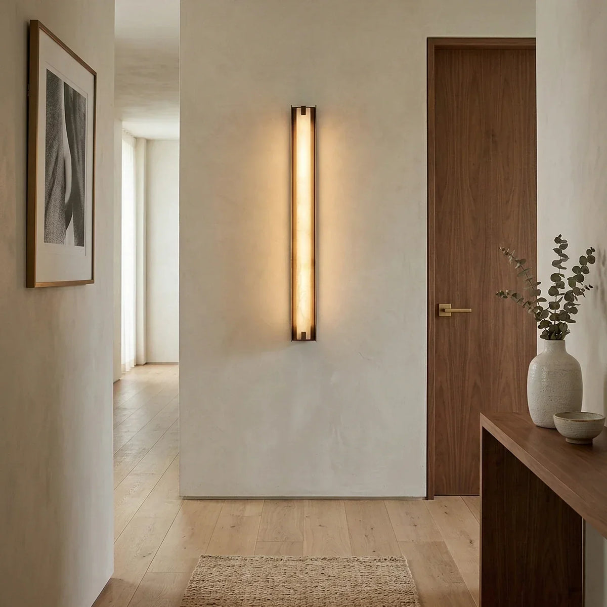 Linear Symmetry Alabaster Wall Sconce – Alabaster detail 2