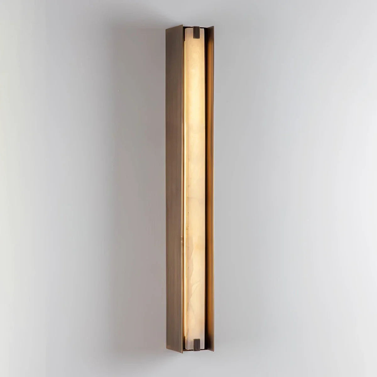 Linear Symmetry Alabaster Wall Sconce – Alabaster detail 16