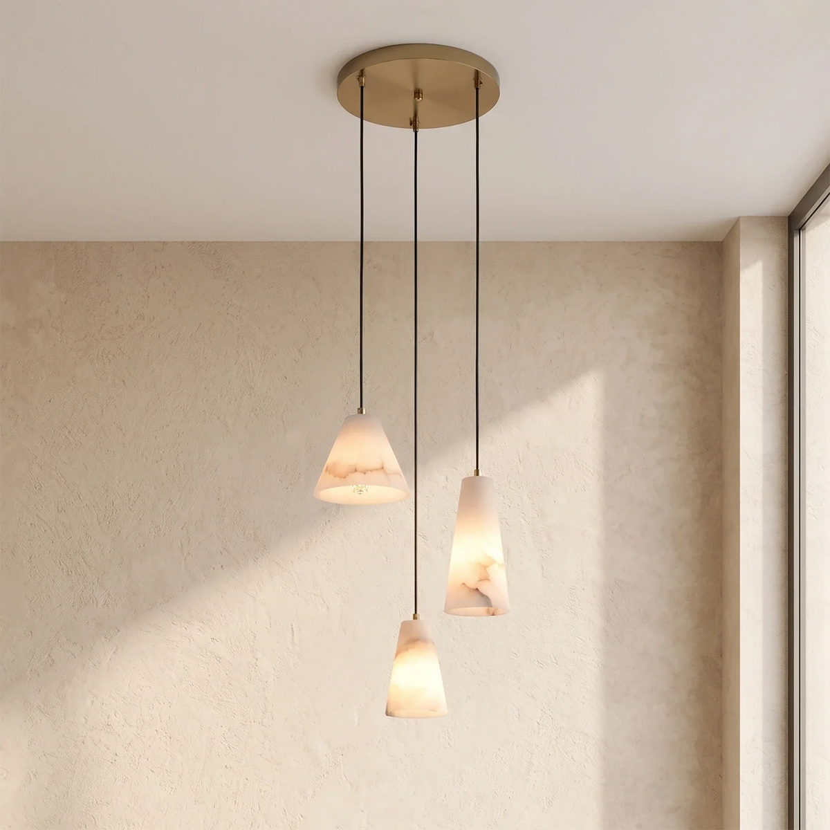 Linnea Tapered Alabaster Cluster Chandelier – Alabaster detail 13