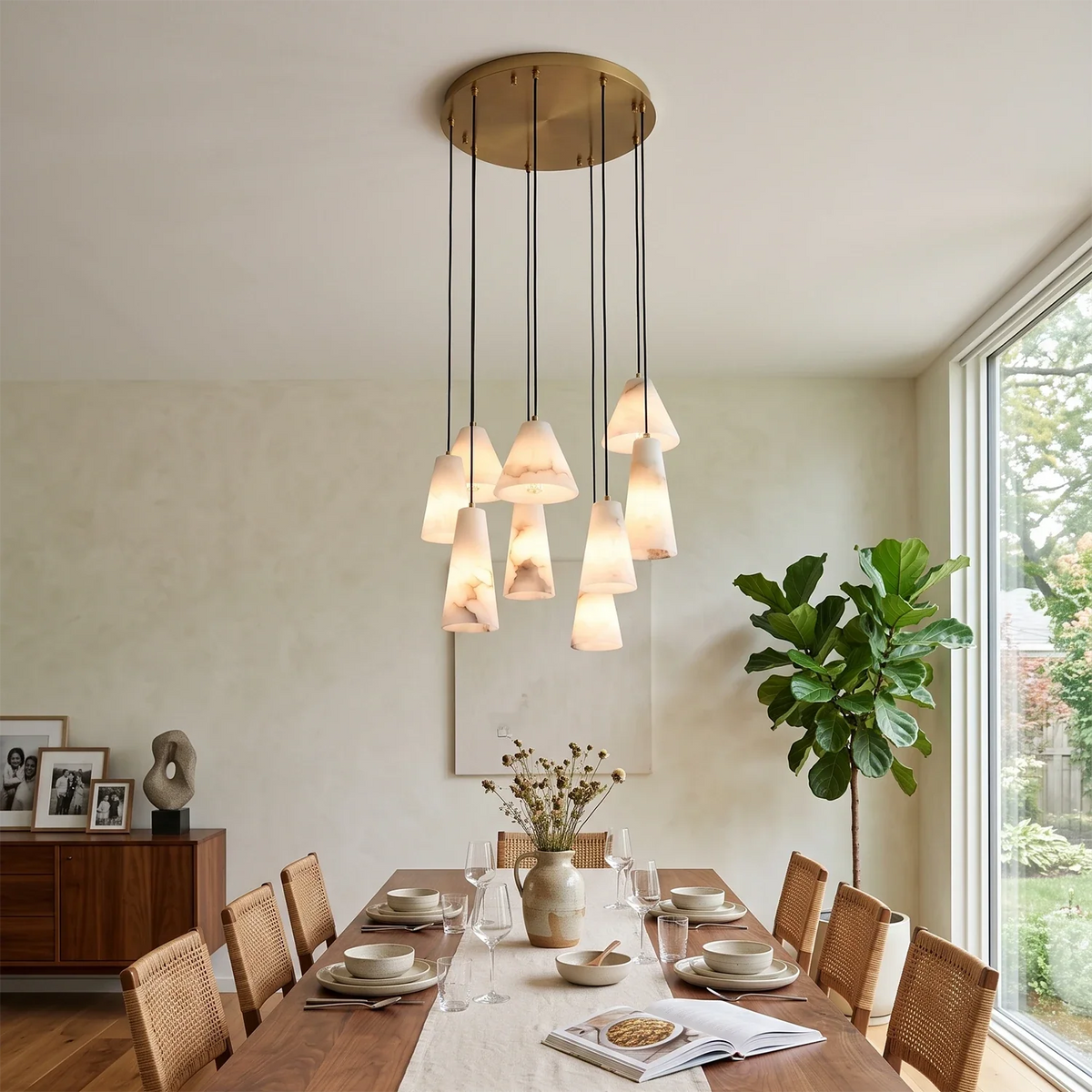 Linnea Tapered Alabaster Cluster Chandelier – Alabaster detail 2