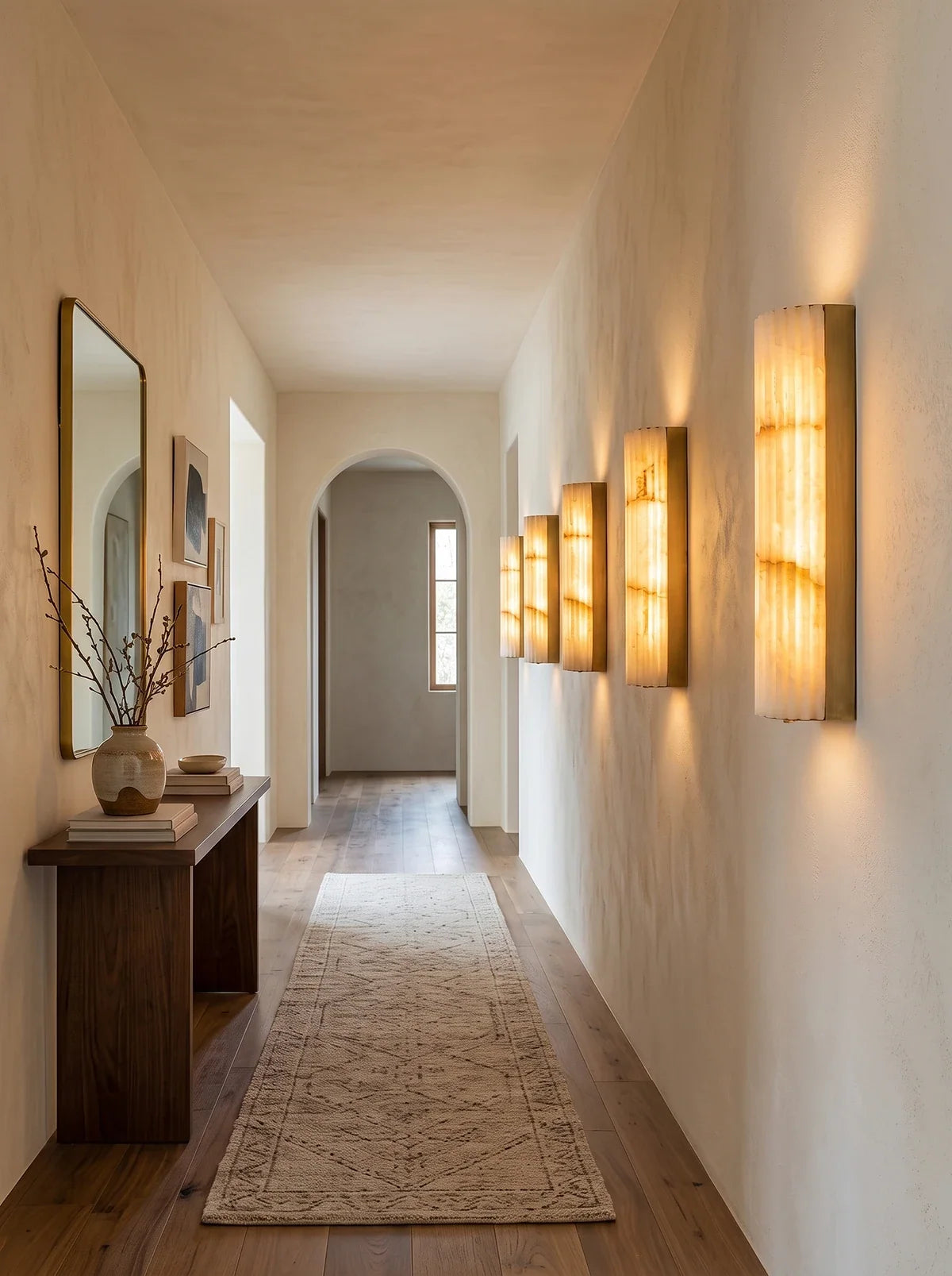 Lisbeth Fluted Alabaster Wall Sconce – Alabaster detail 9
