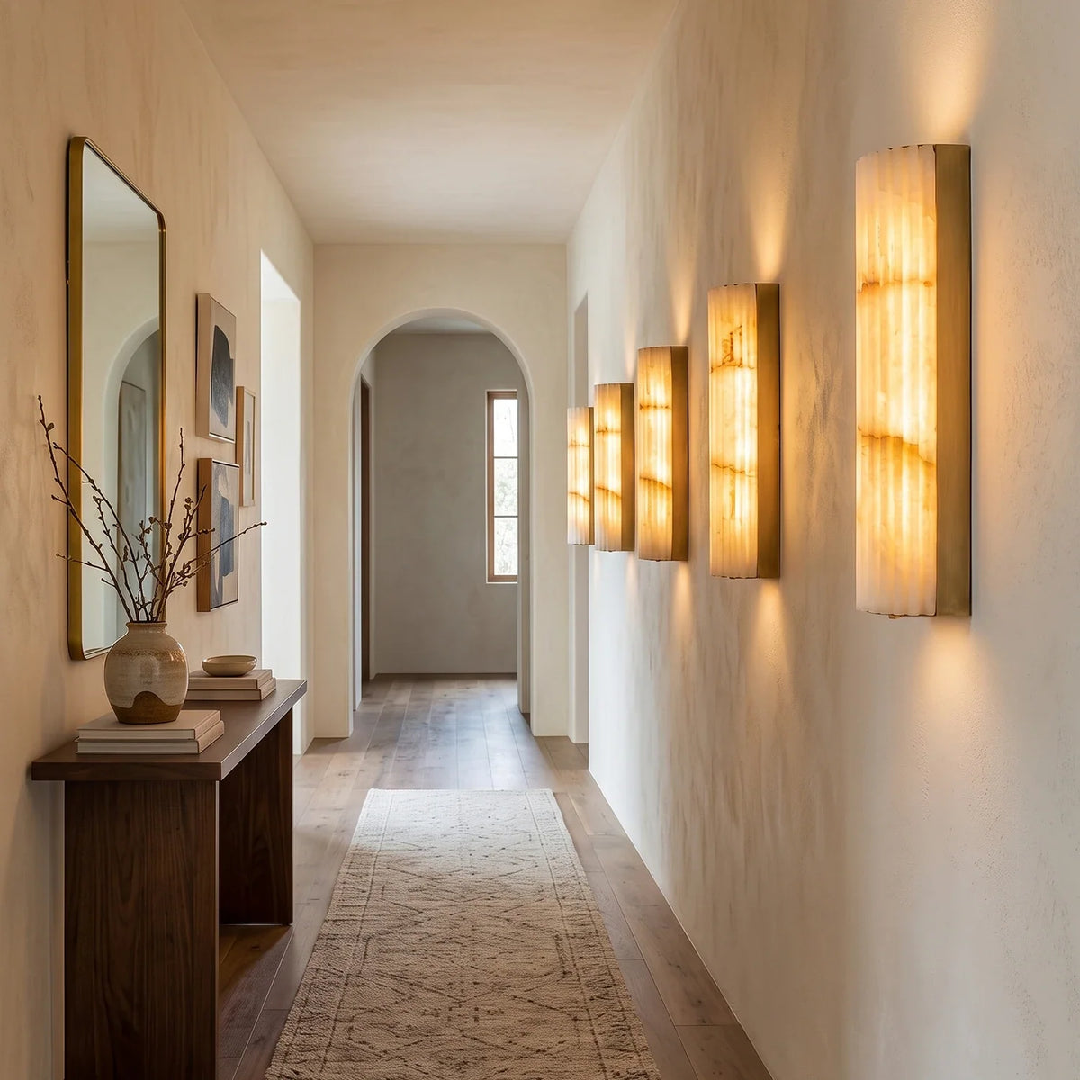 Lisbeth Fluted Alabaster Wall Sconce – Alabaster detail 4