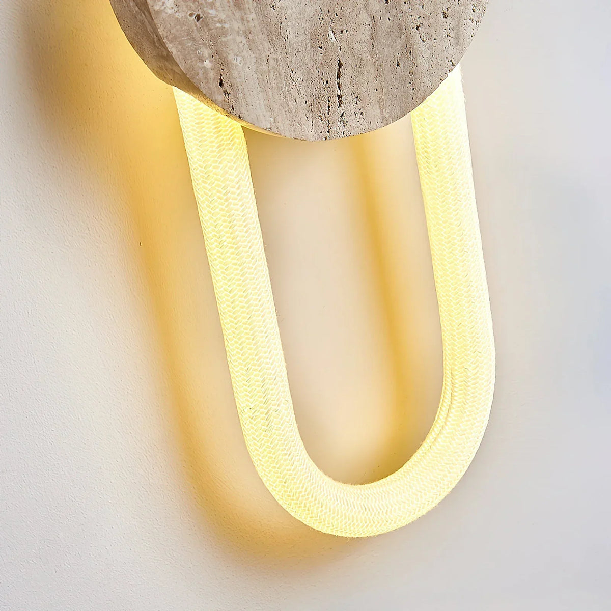 Long Strip Ra Travertine Wall Lamp – Travertine detail 9