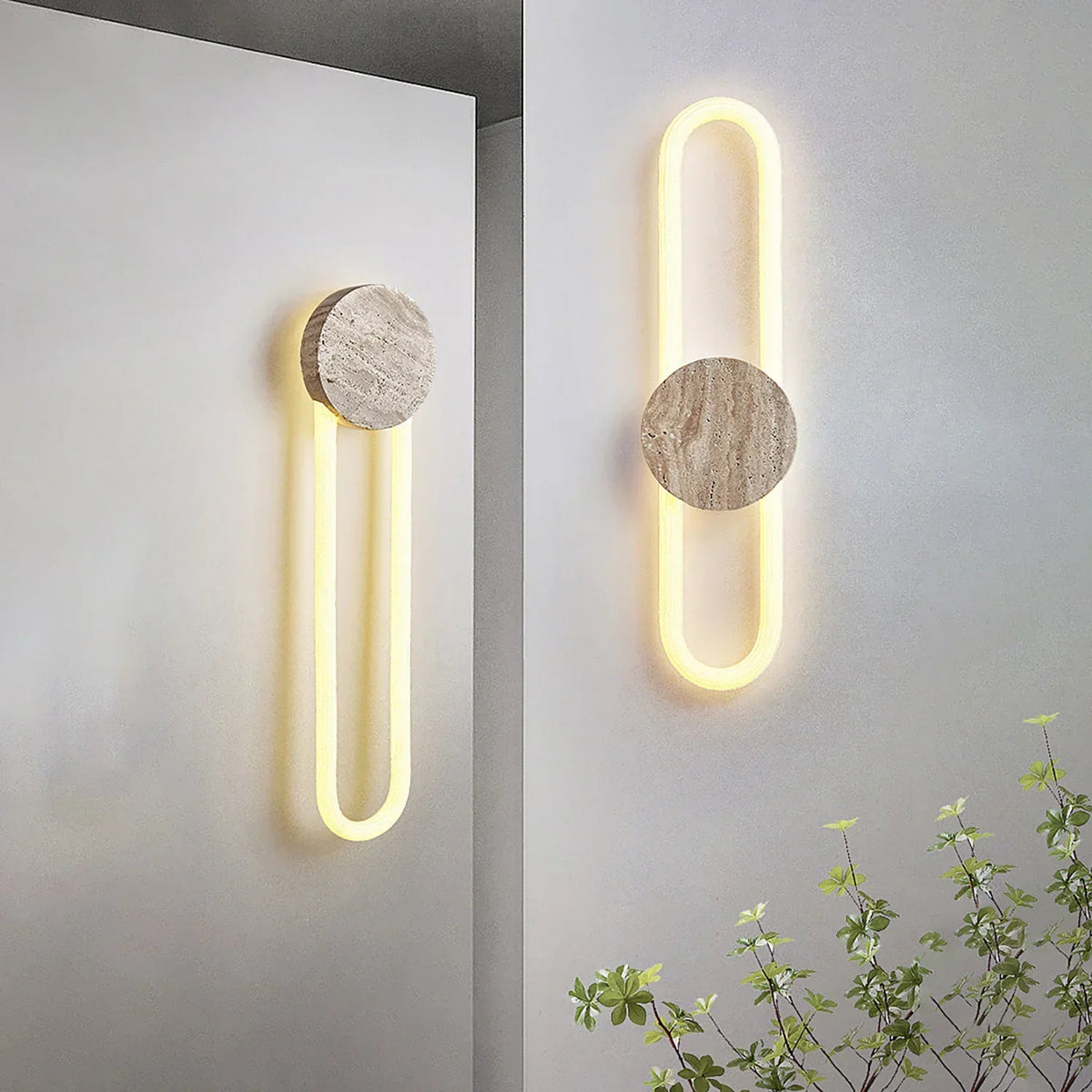 Long Strip Ra Travertine Wall Lamp – Travertine detail 3