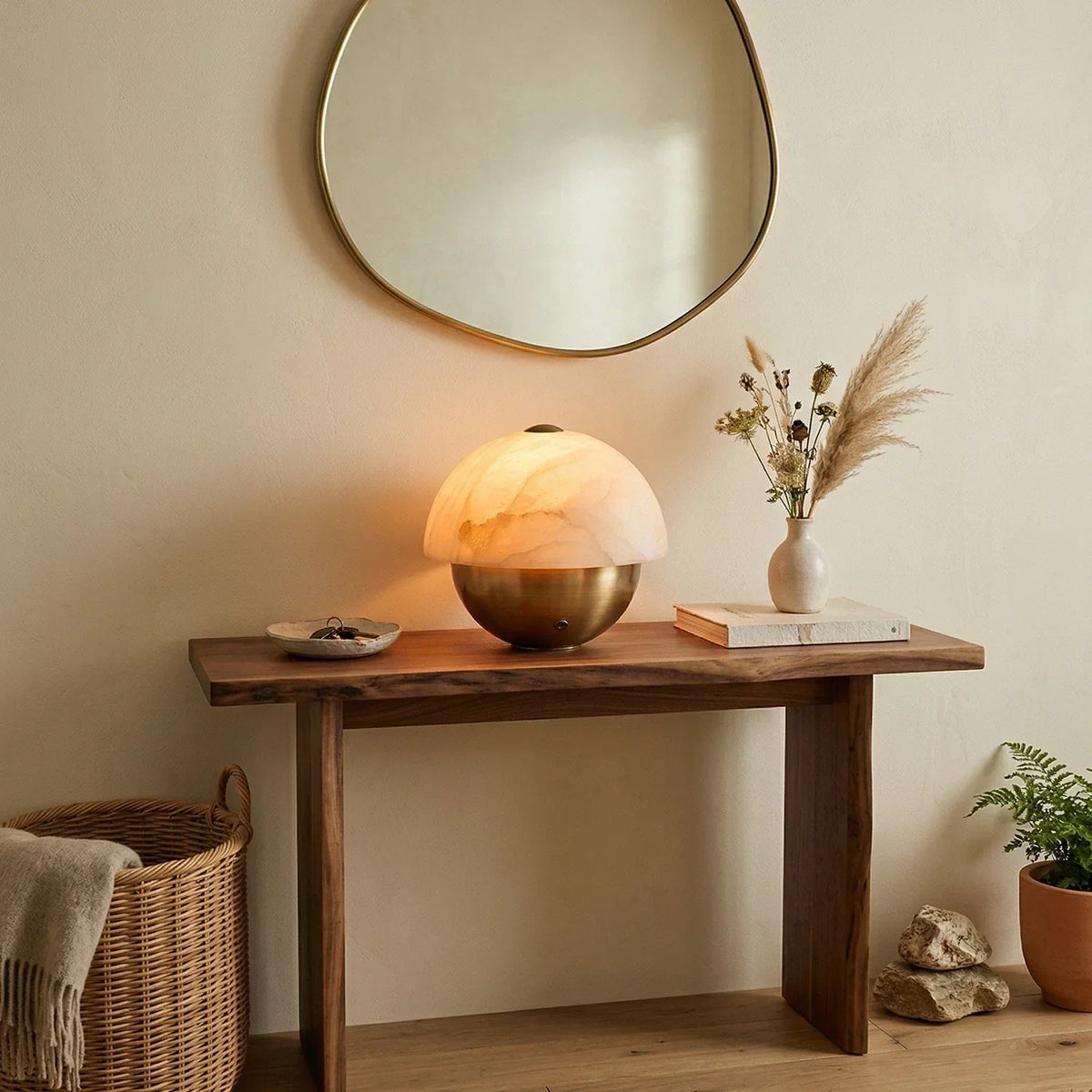 Luna Stone Hemispherical Alabaster Table Lamp – Alabaster detail 6