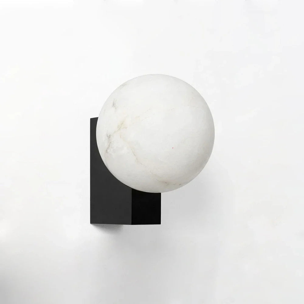 Lunara Alabaster Globe Wall Sconce – Alabaster detail 10