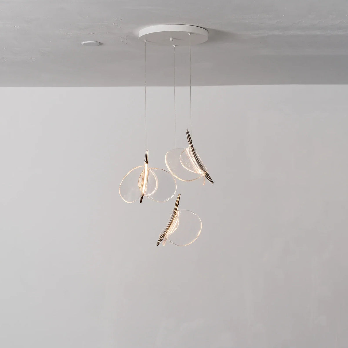 Lunelle Textured Glass Pendant Chandelier – Glass detail 22