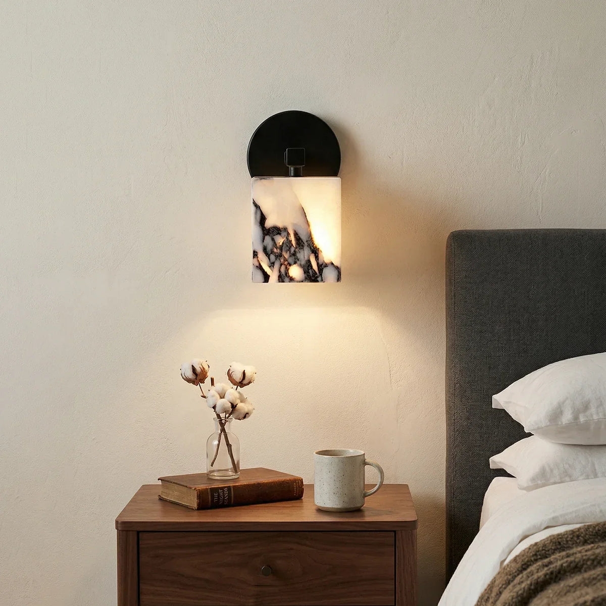 Marble Cube Geometric Wall Lamp – Marble detail 2