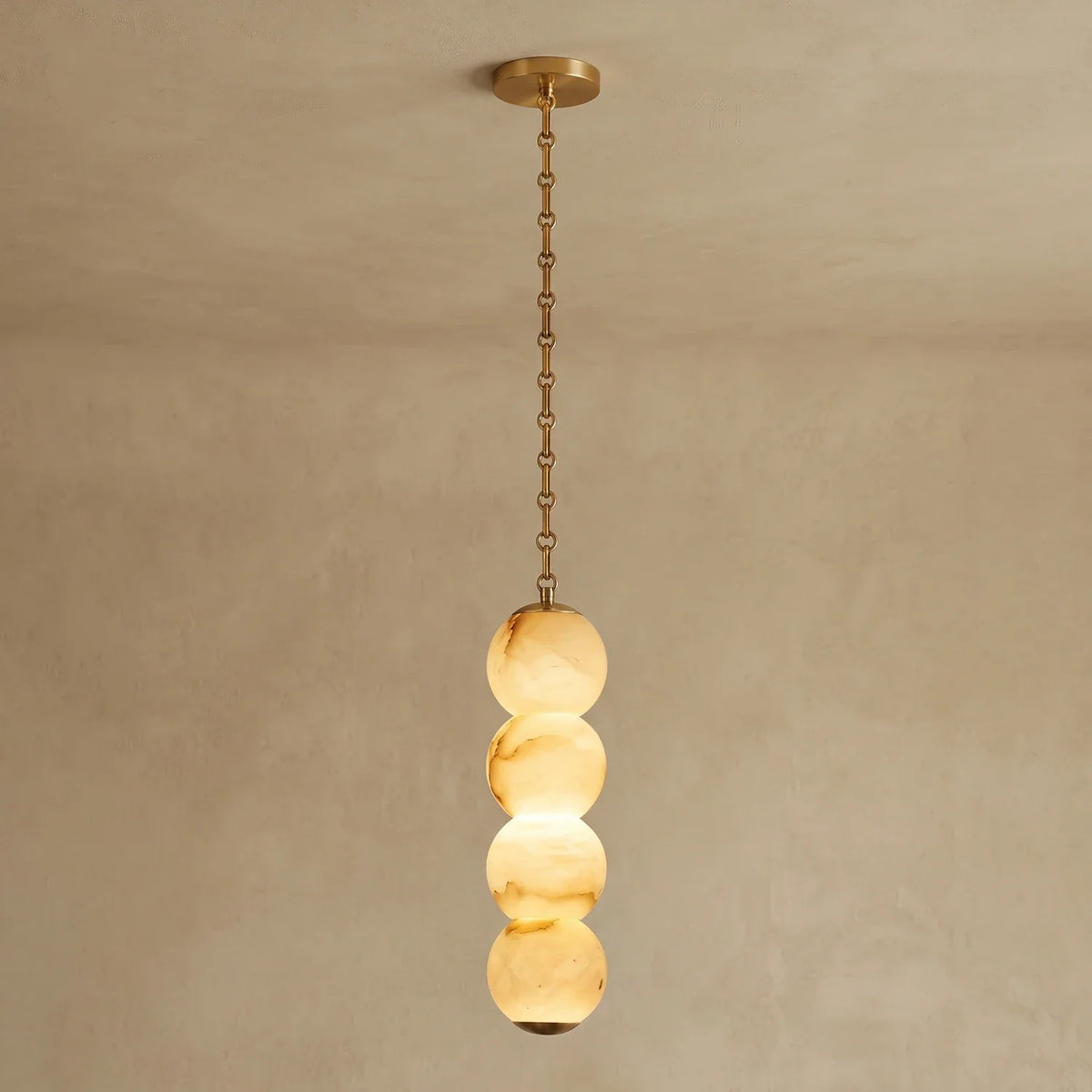 Marlowe Stacked Alabaster Chain Chandelier – Alabaster detail 14