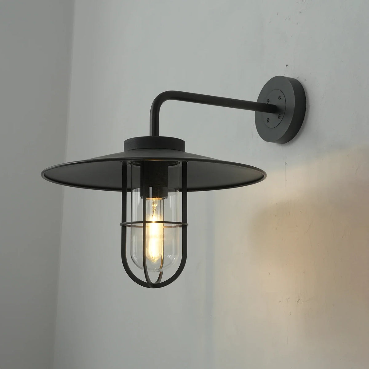 Merrick Harbor Cage Glass Wall Sconce – Glass detail 25