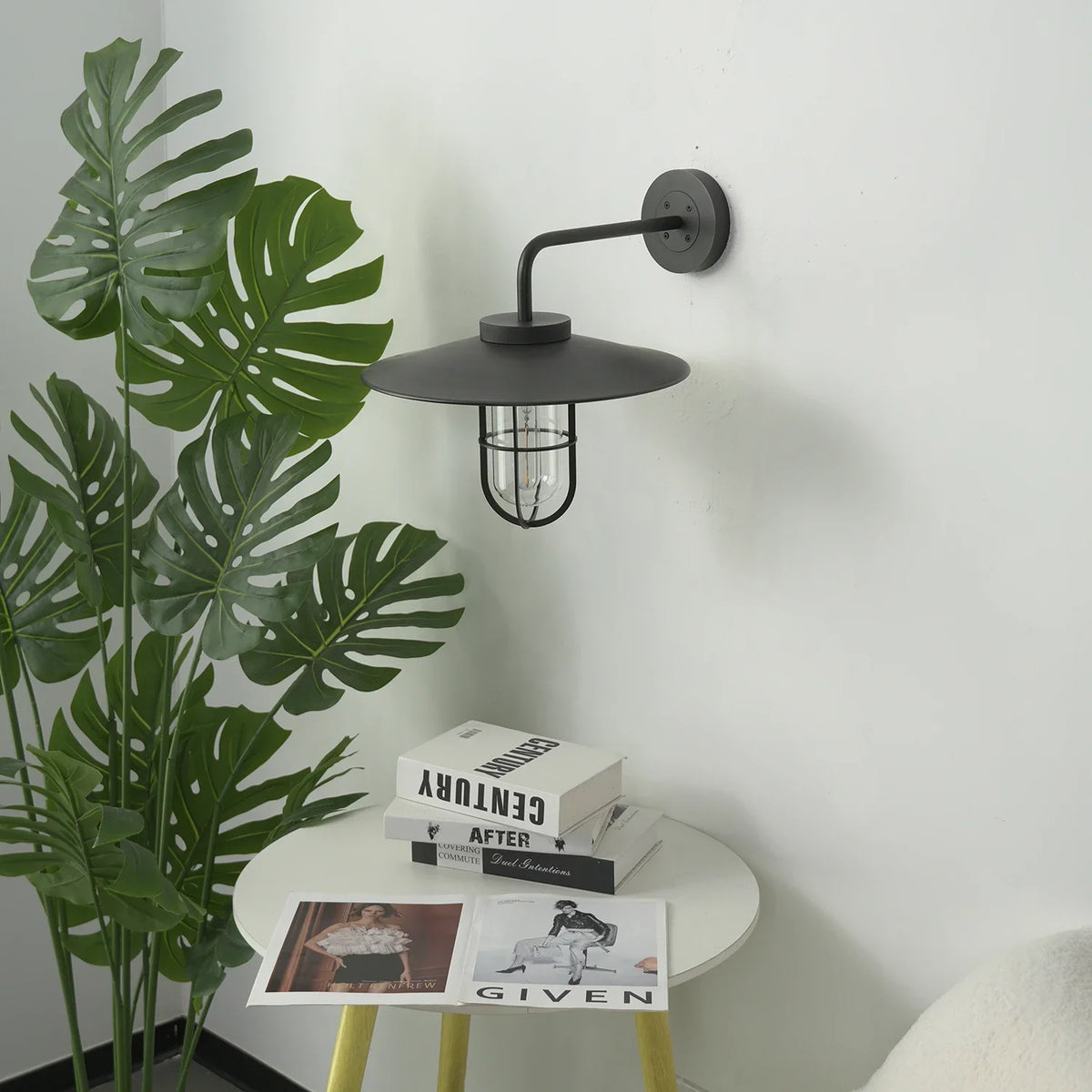 Merrick Harbor Cage Glass Wall Sconce – Glass detail 11