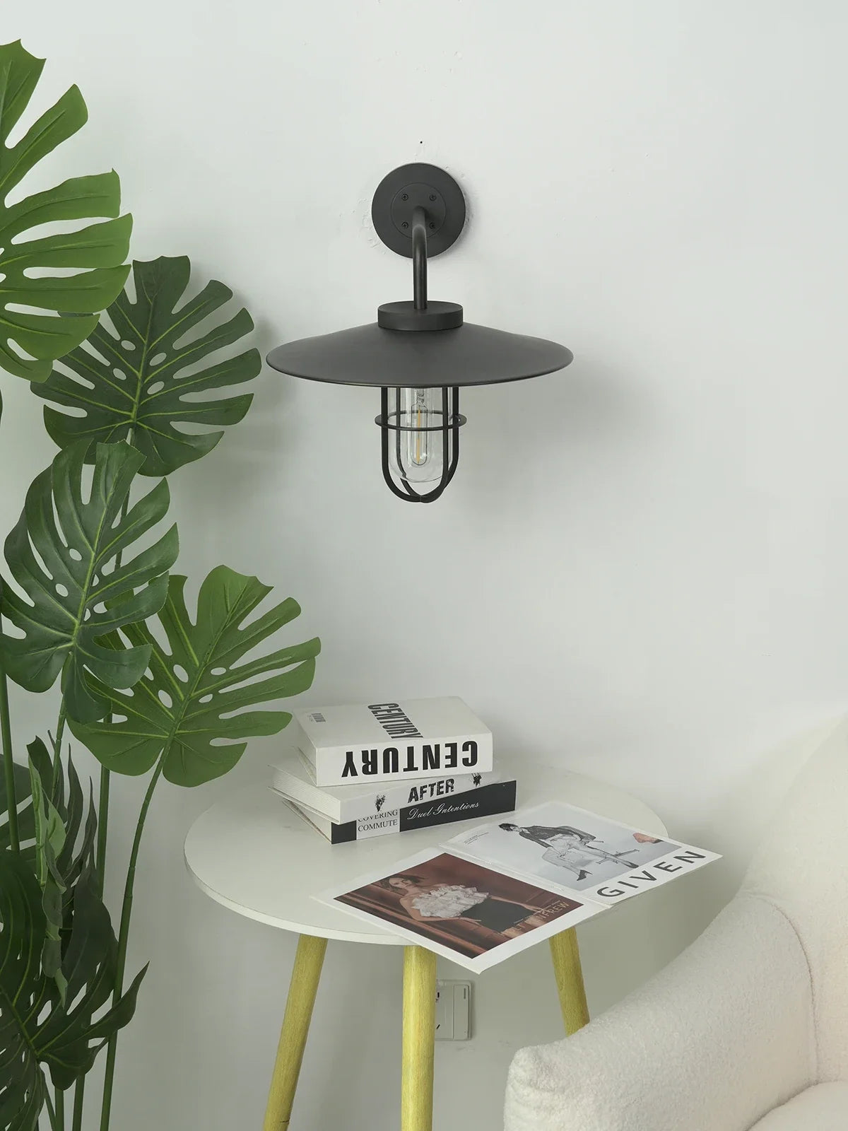 Merrick Harbor Cage Glass Wall Sconce – Glass detail 21