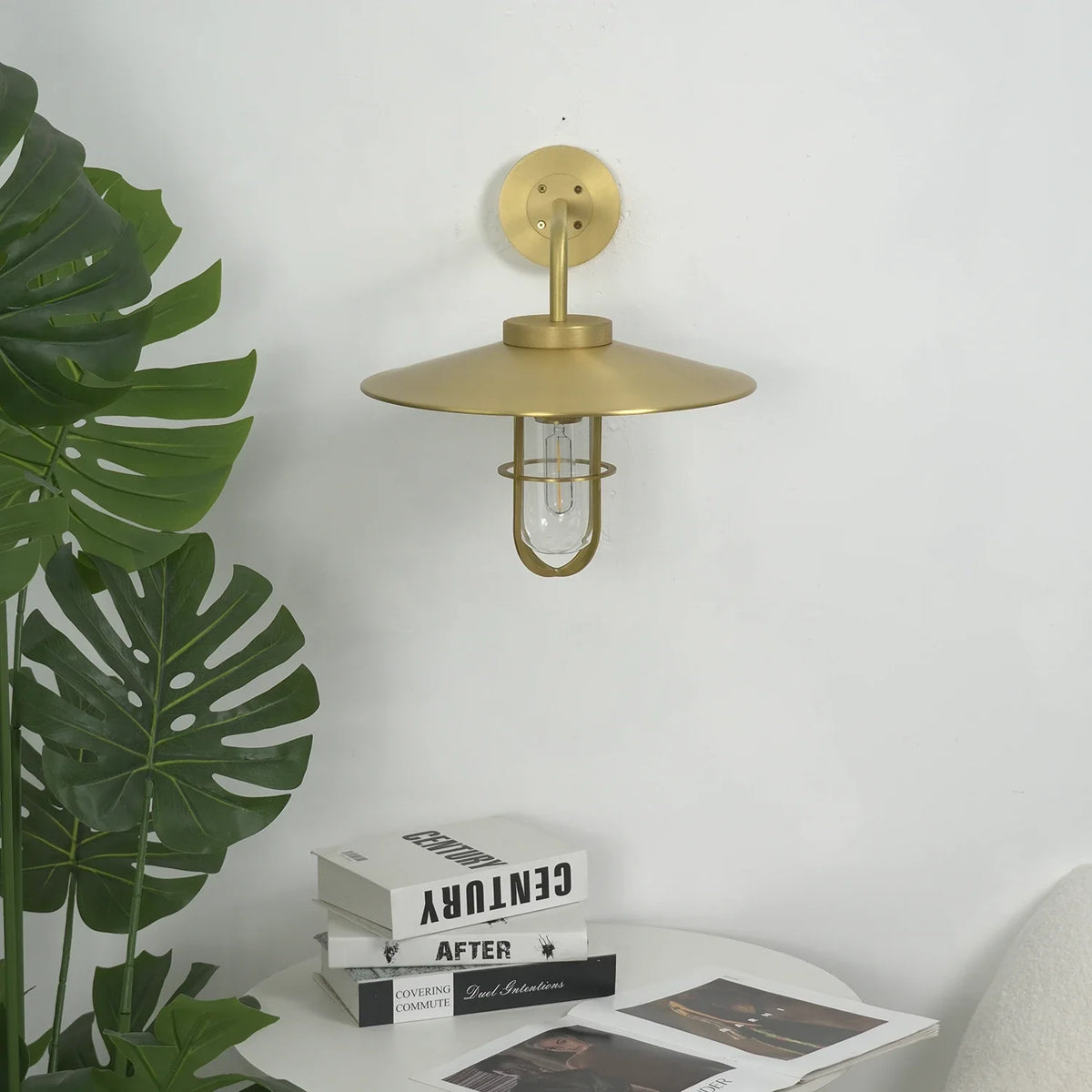Merrick Harbor Cage Glass Wall Sconce – Glass detail 12
