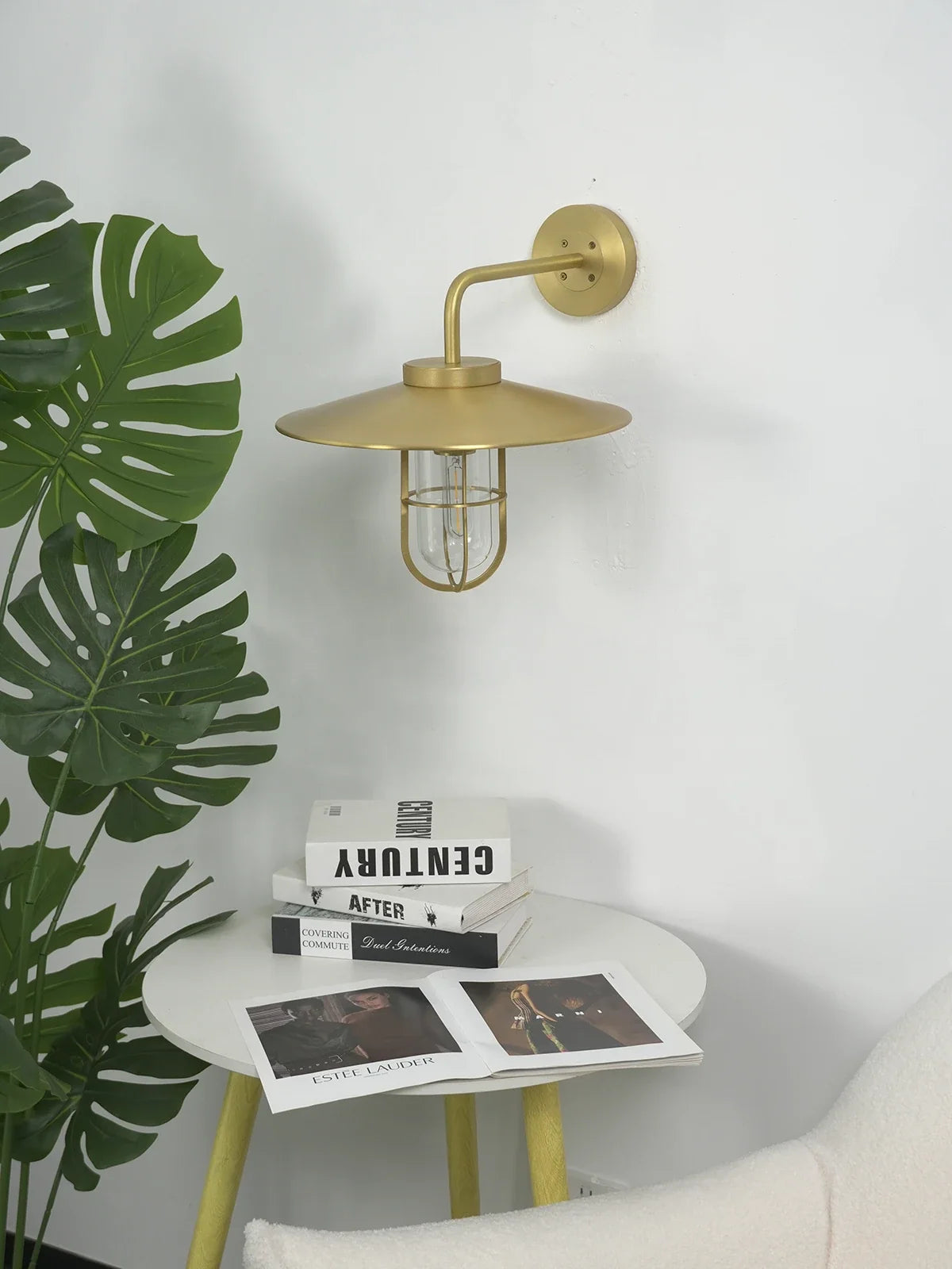 Merrick Harbor Cage Glass Wall Sconce – Glass detail 19