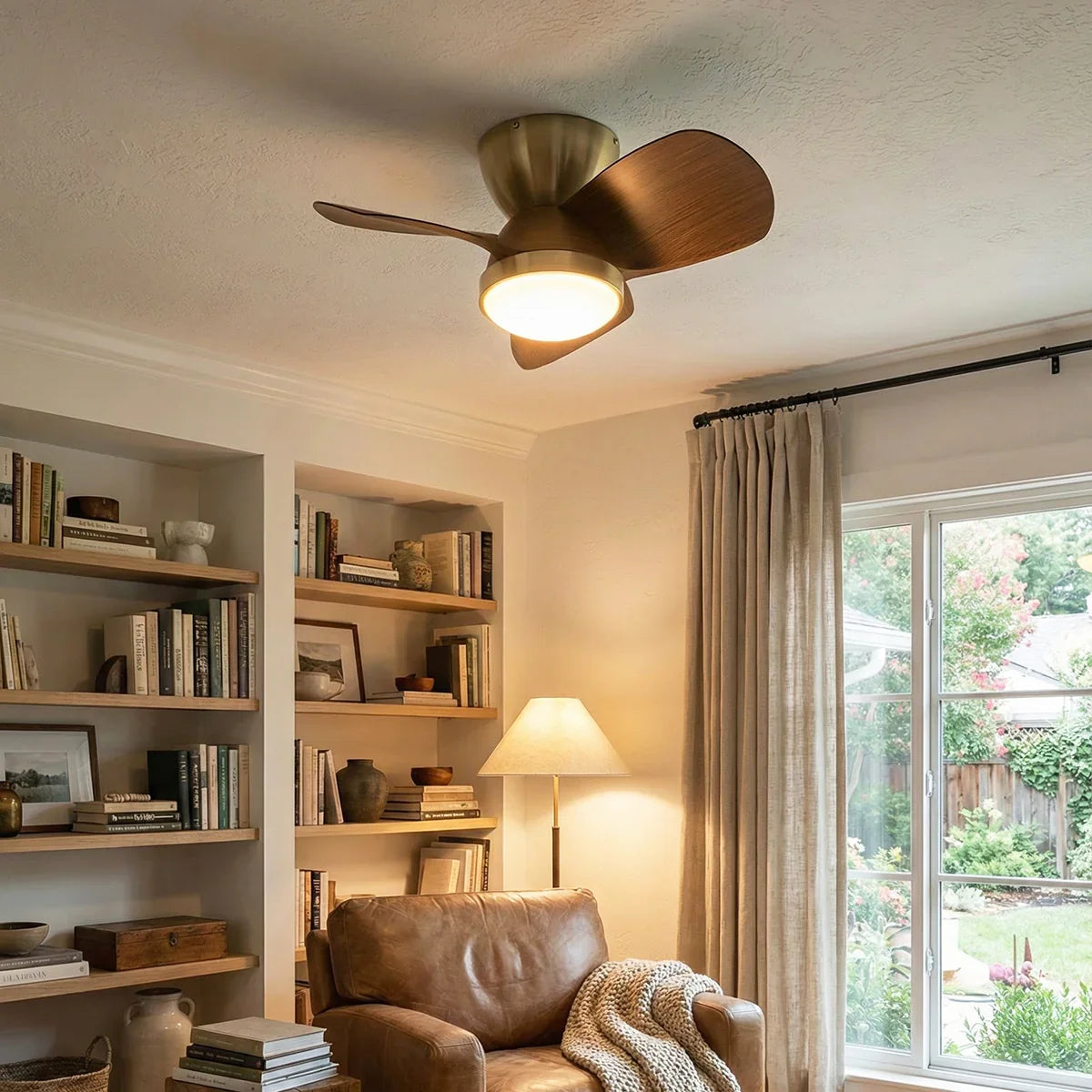 Minimalist Miroter Copper Ceiling Fan Light – Copper detail 3