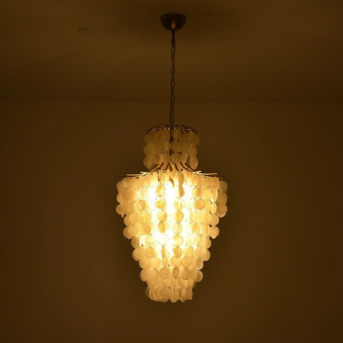 Natural Capiz Shell Tiered Iron Chandelier – Iron detail 31