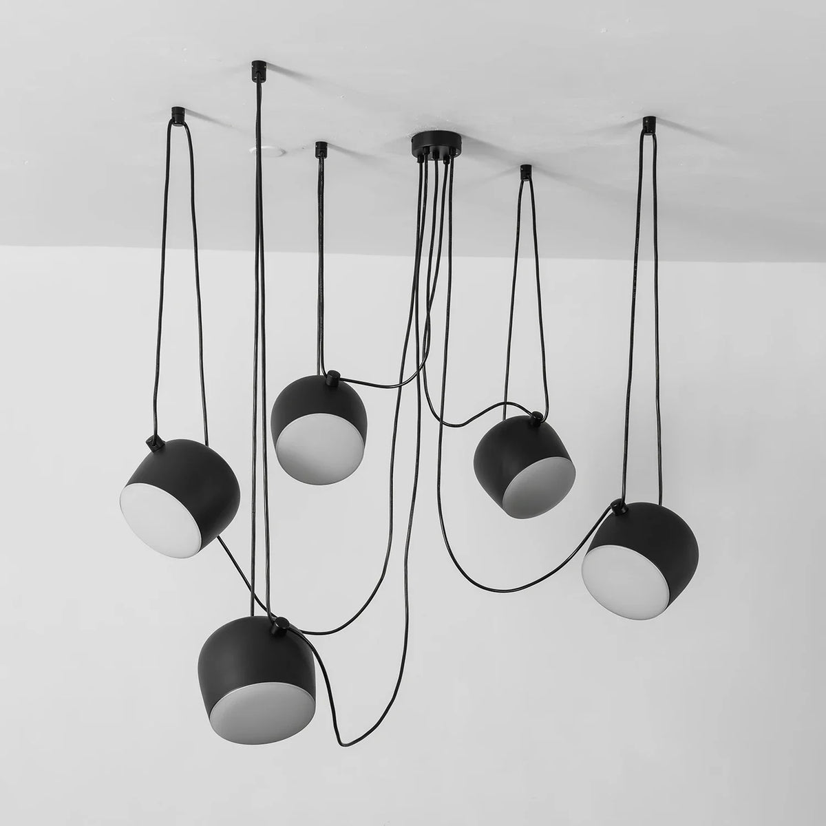 Onda Adjustable Cable Cluster Acrylic Chandelier – Acrylic detail 21