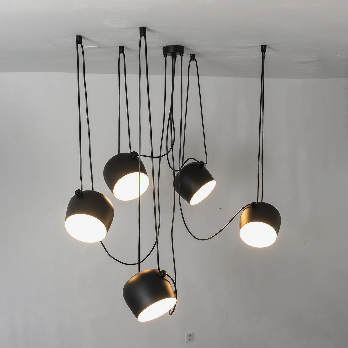 Onda Adjustable Cable Cluster Acrylic Chandelier – Acrylic detail 18