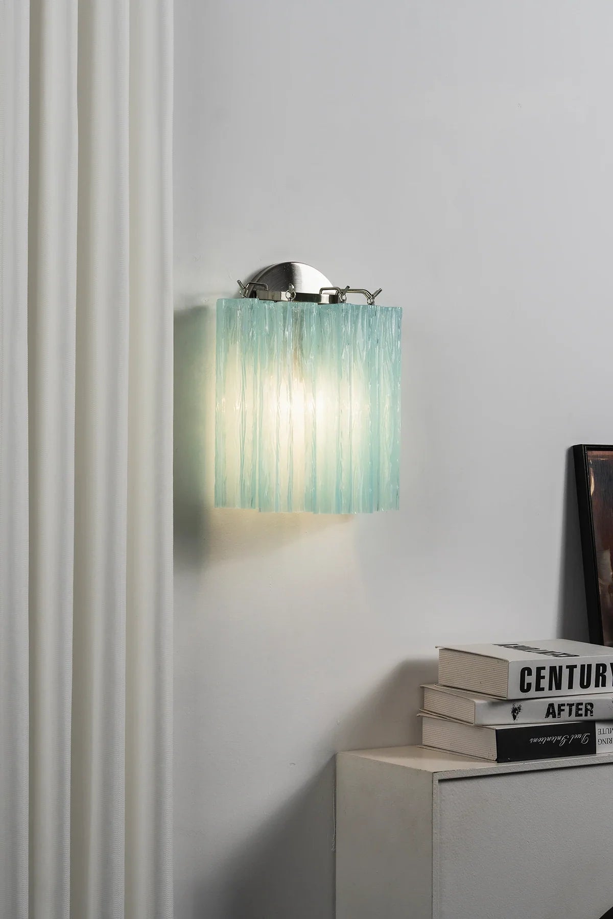Ondine Tiered Glass Tube Wall Sconce – Glass detail 27