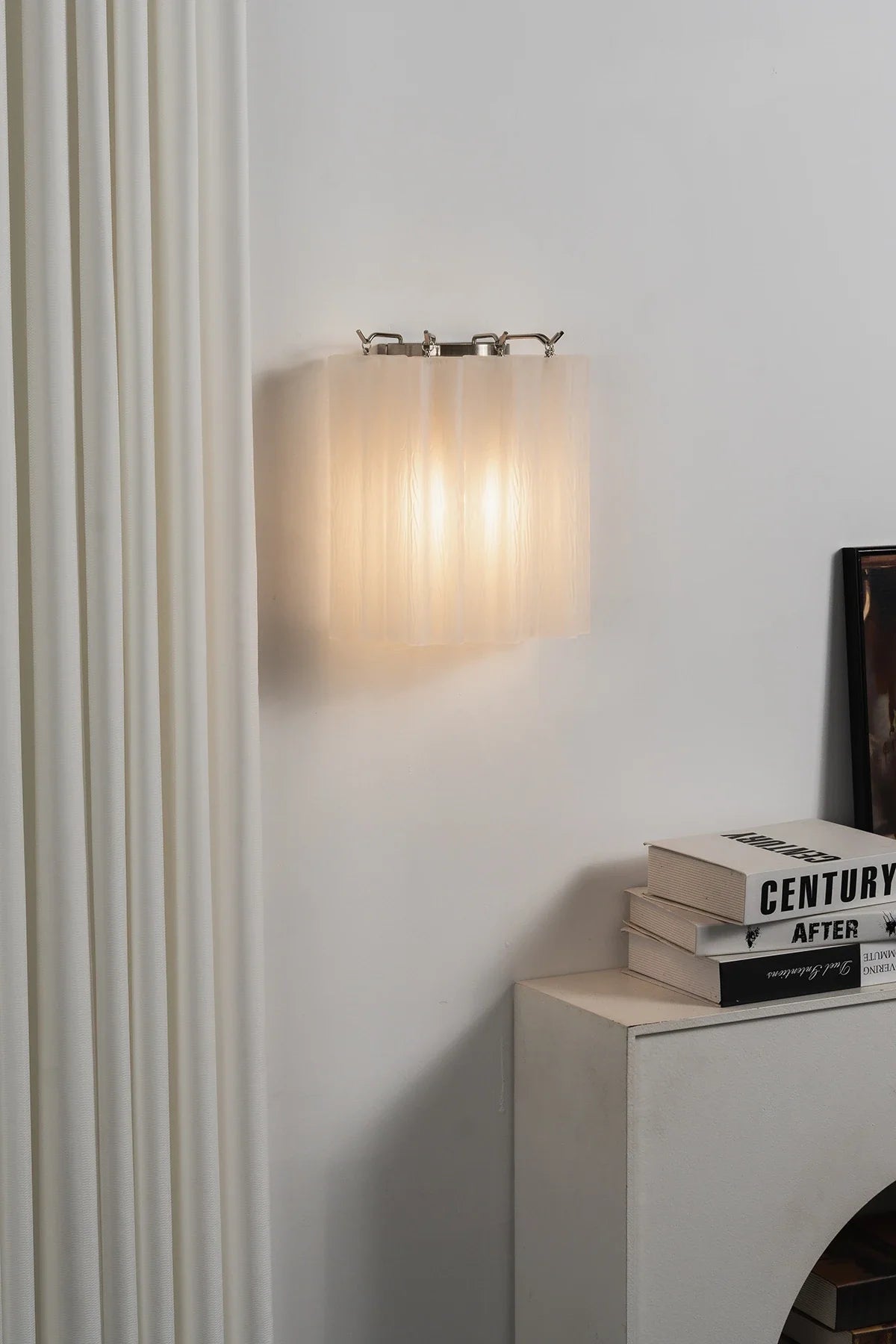 Ondine Tiered Glass Tube Wall Sconce – Glass detail 17