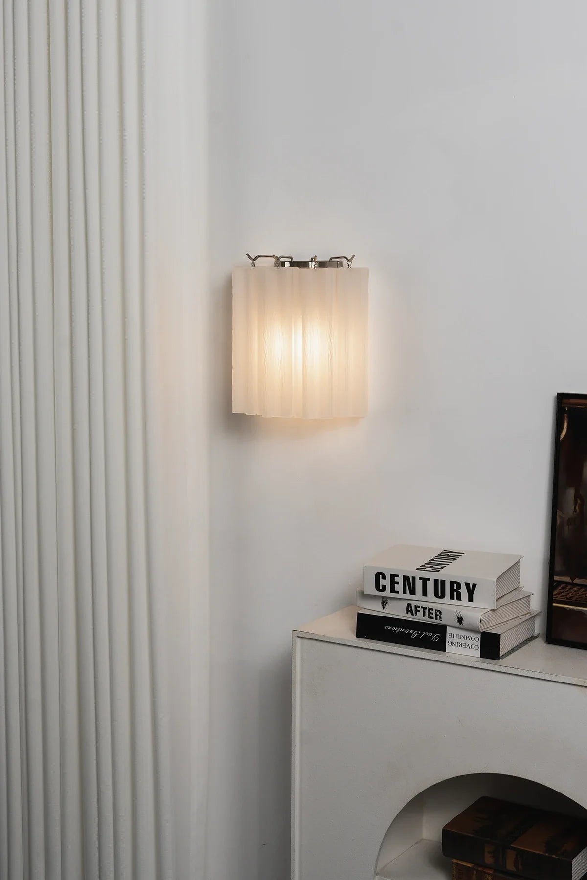 Ondine Tiered Glass Tube Wall Sconce – Glass detail 18