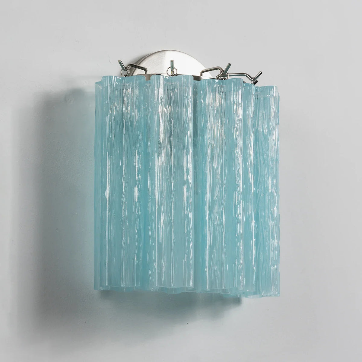 Ondine Tiered Glass Tube Wall Sconce – Glass detail 63