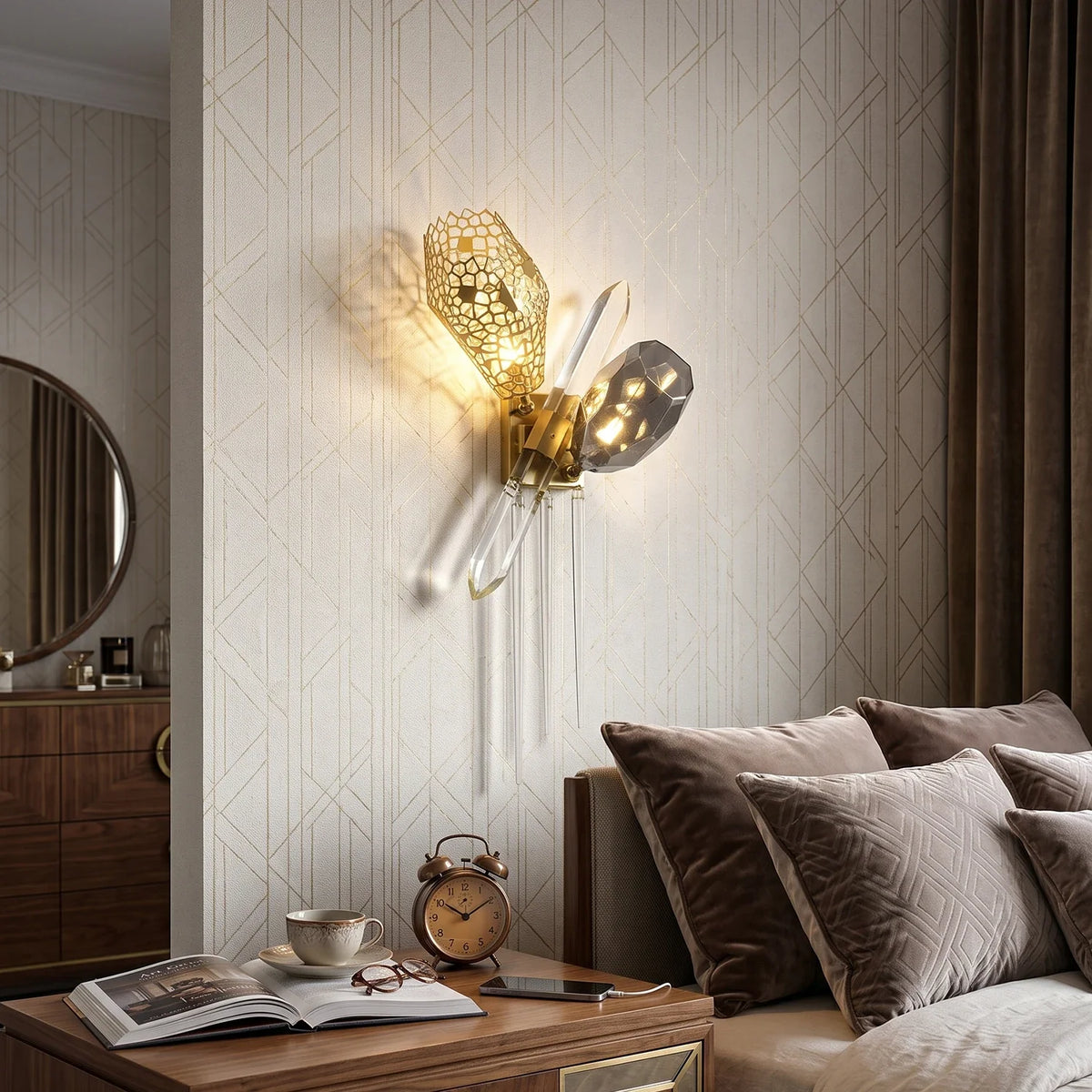 Ottilie Sculptural Crystal Wall Sconce – Crystal detail 5