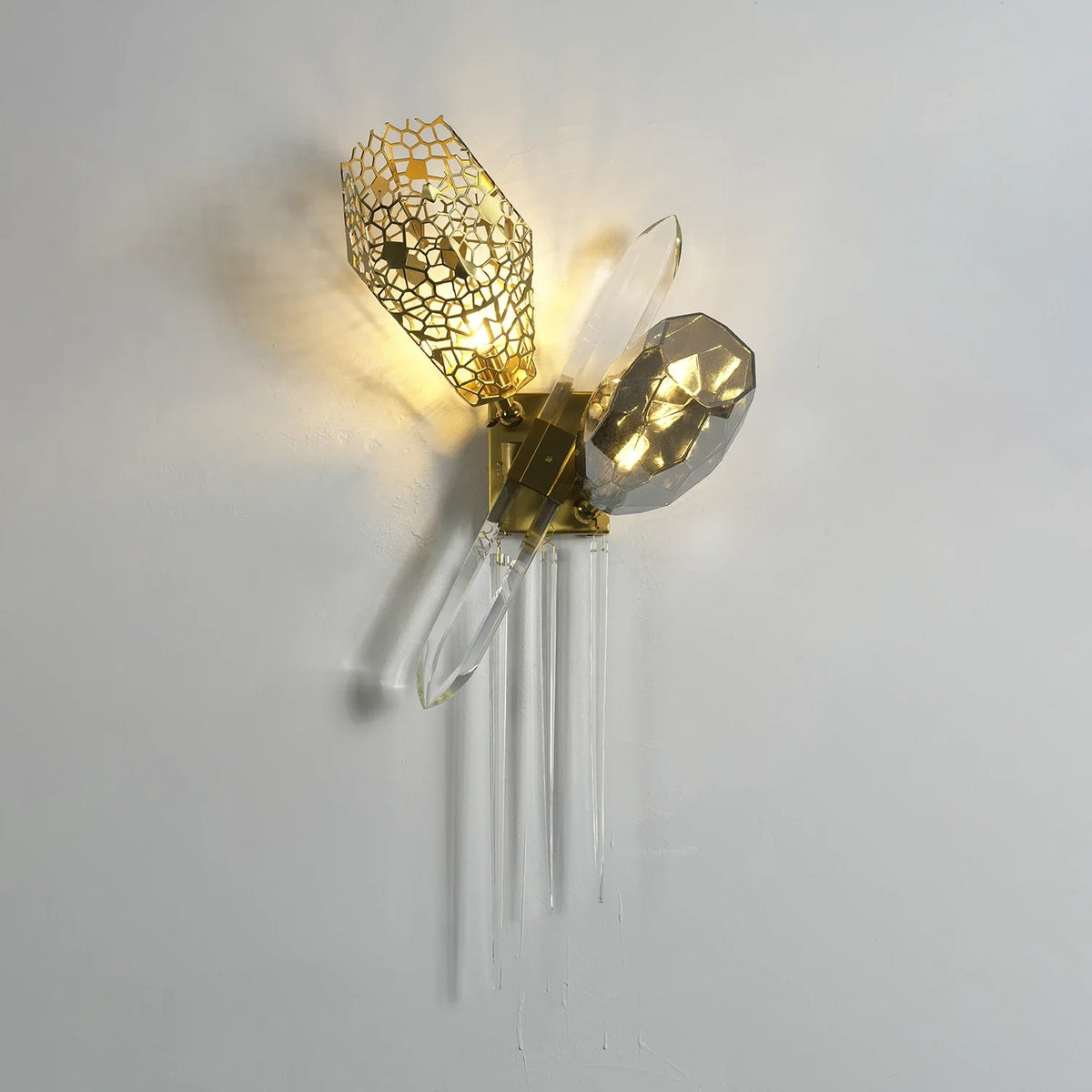 Ottilie Sculptural Crystal Wall Sconce – Crystal detail 13