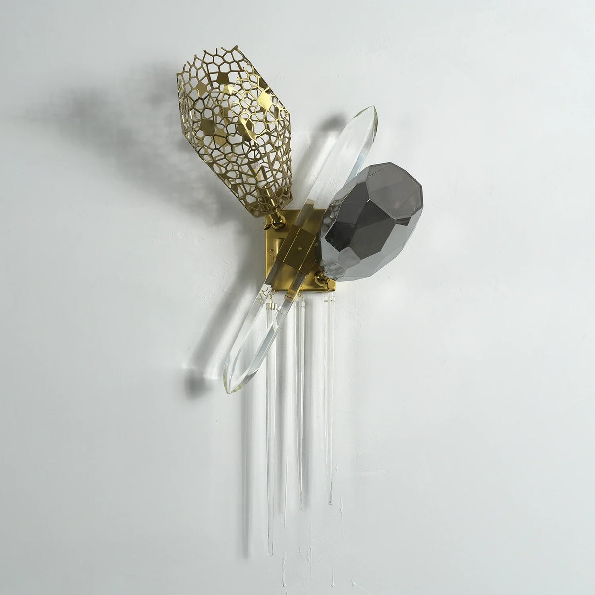 Ottilie Sculptural Crystal Wall Sconce – Crystal detail 16