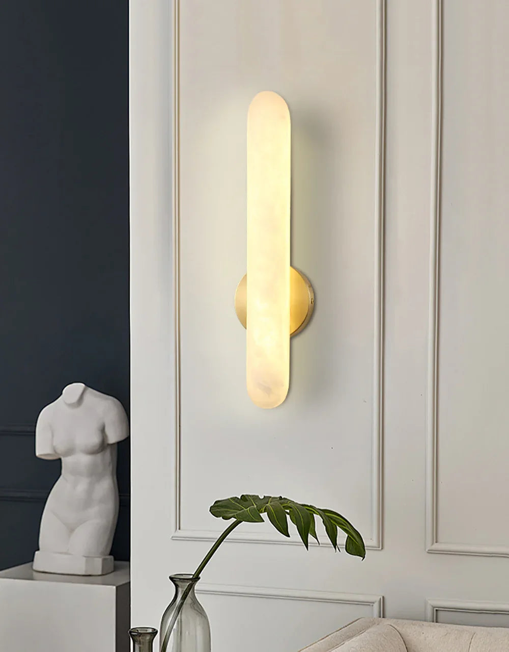 Oval Alunari Alabaster Wall Sconce – Alabaster detail 16