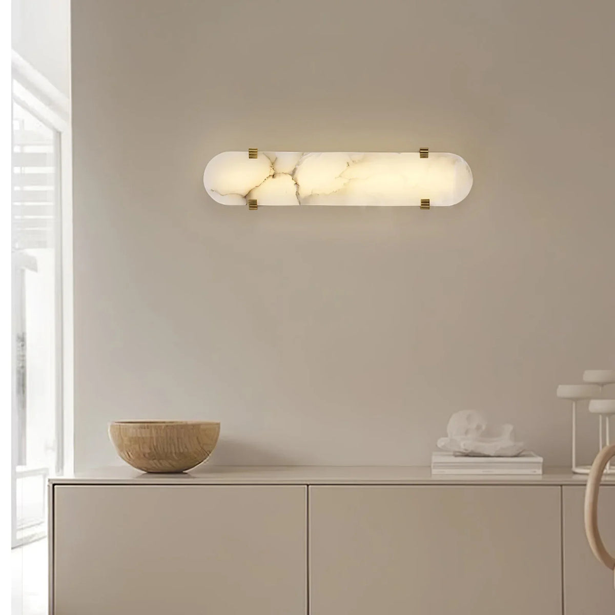 Oval Calla Alabaster Wall Sconce – Alabaster detail 11