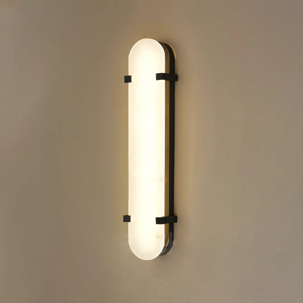 Oval Calla Alabaster Wall Sconce – Alabaster detail 22
